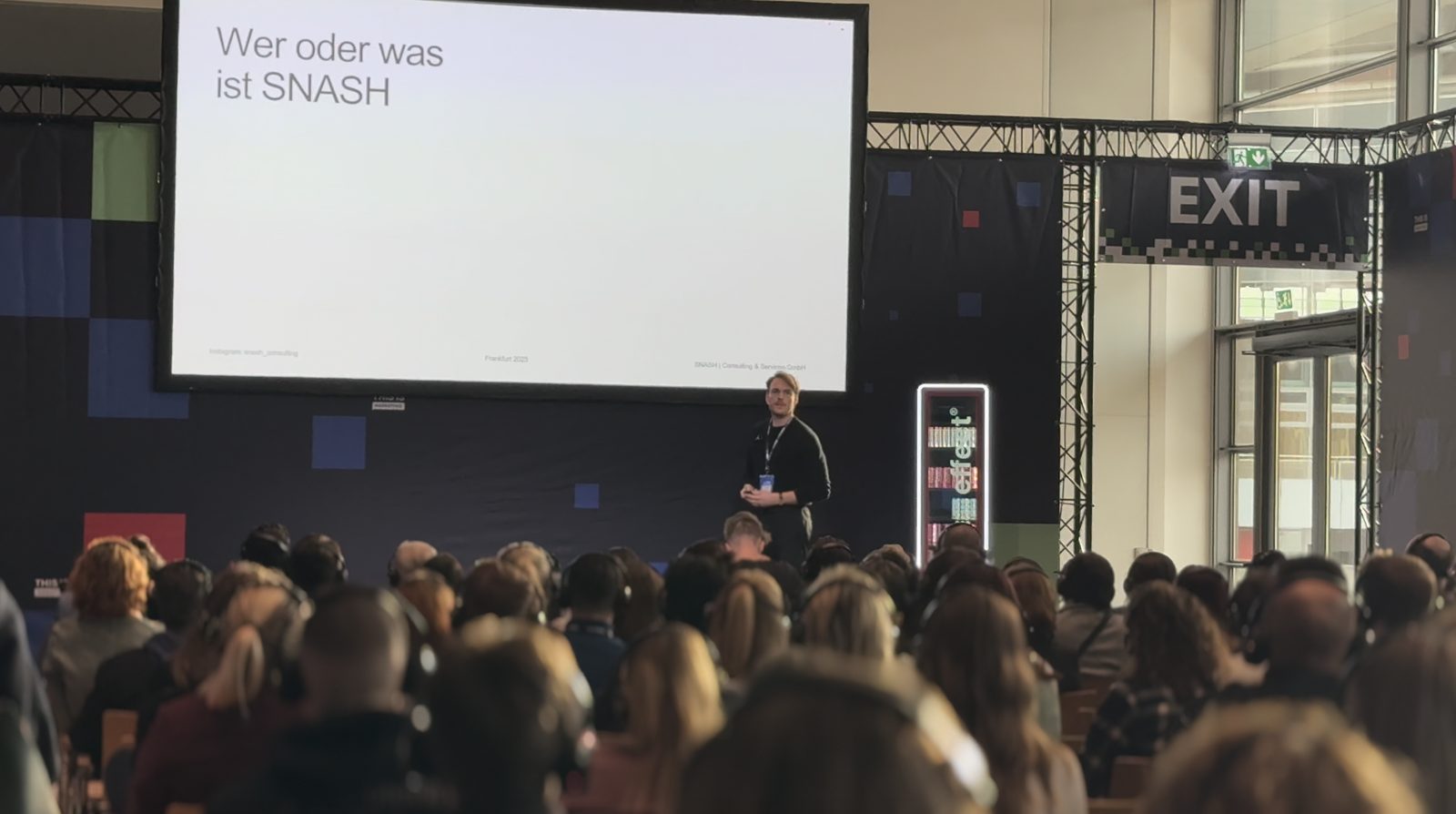 Sascha auf der Bühne — This is Marketing, Frankfurt